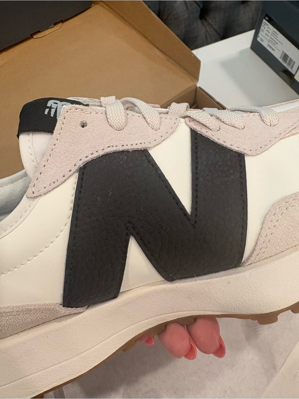 NEW BALANCE 327 - Picture 7 of 14